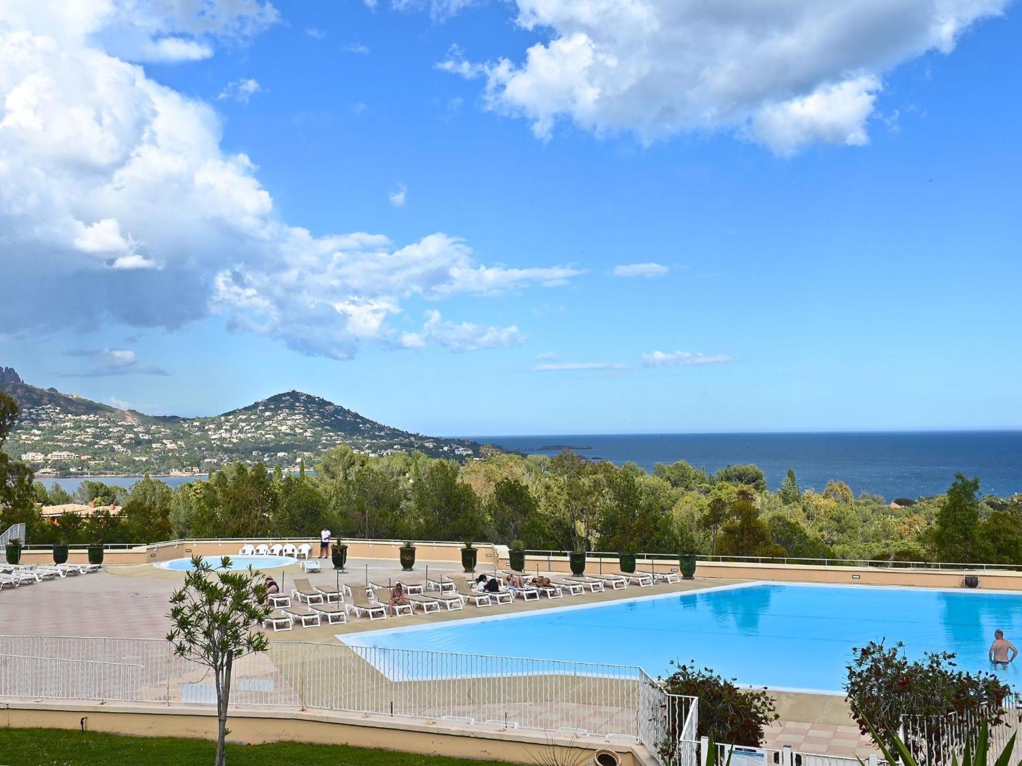 Apartment Village Cap Esterel - Le Village-76 By Interhome Сен-Рафаэль Экстерьер фото