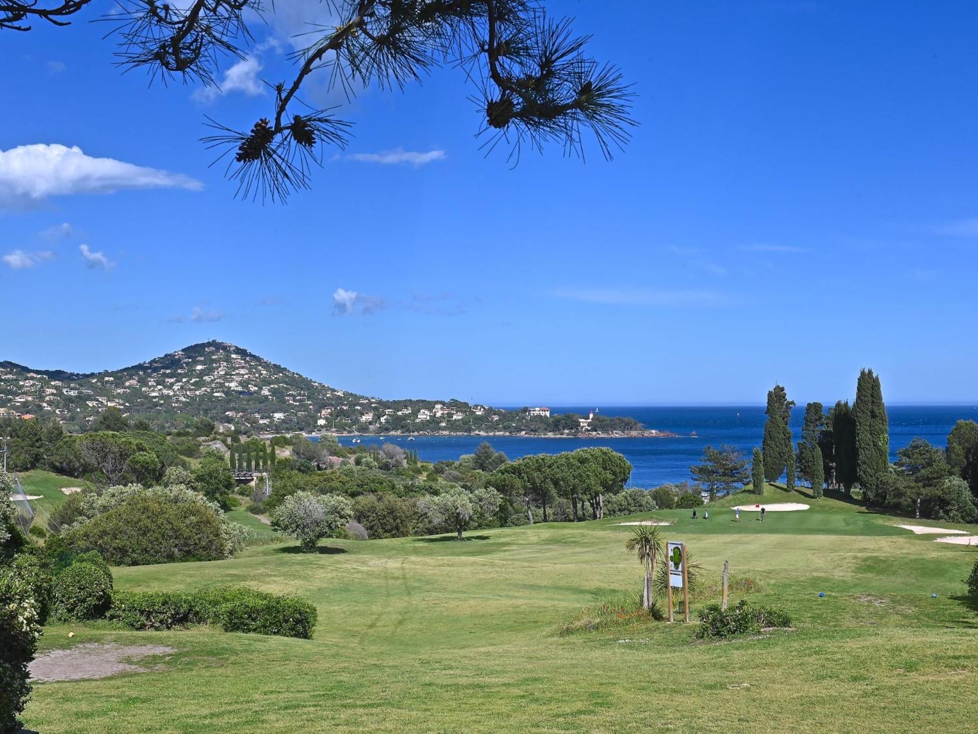 Apartment Village Cap Esterel - Le Village-76 By Interhome Сен-Рафаэль Экстерьер фото